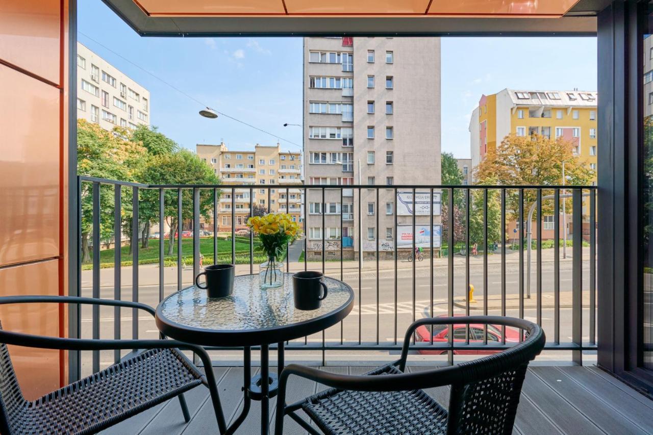 Nowoczesny Apartament Z Balkonem I Parkingiem W Centrum Wroclawia By Noclegi Renters Exteriér fotografie